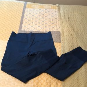 EUC Lululemon Ebb to Street Flow Leggings